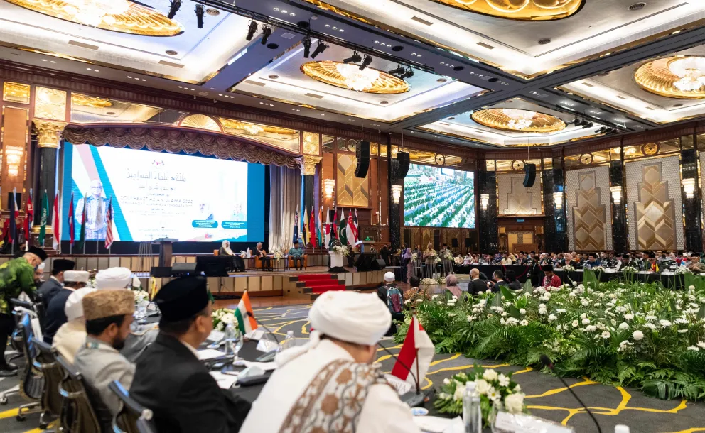 Datoka Idriss ben Ahmed Ministre malaisien des affaires religieuses lors du discours d’accueil des participants au congrès : «Nous remercions la LIM d’avoir choisi la Malaisie comme partenaire stratégique pour ce recevoir ce congrès qui symbolise la coopération et l’union ».