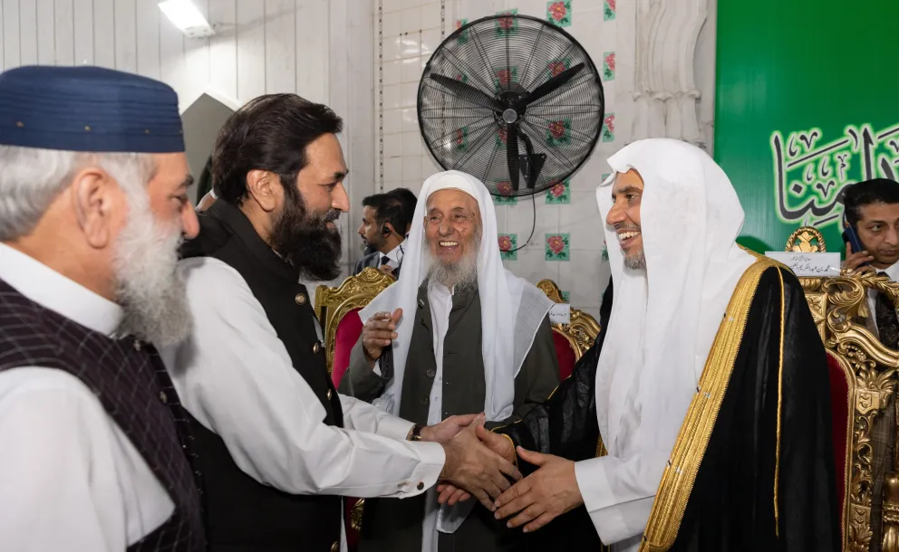 Muslim World League Secretary General and Chairman of the Organization of Muslim Scholars, Sheikh Dr. Mohammed Al-Issa lectures at Ashrafieh University in Lahore, Pakistan.