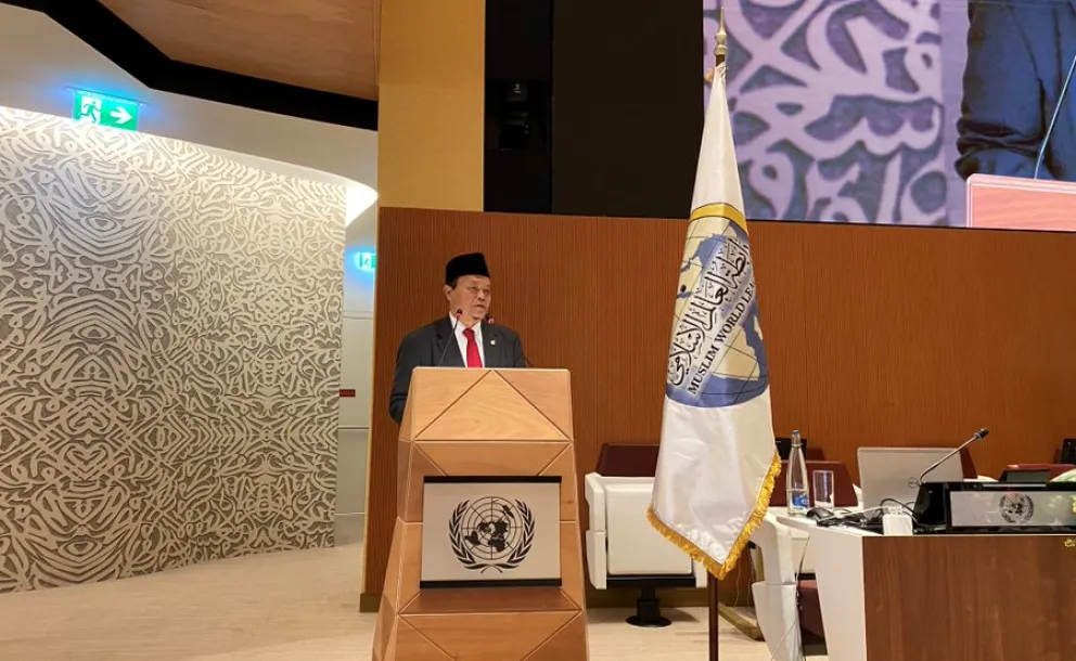 HE Dr. Muhammad Hidayat Nur Wahid, Vice Chairman of the Shura Council of Indonesia asks that we inspire ourselves by the principals of the UN and remember that as 1/3 of the world's population, young people are the future of humanity.