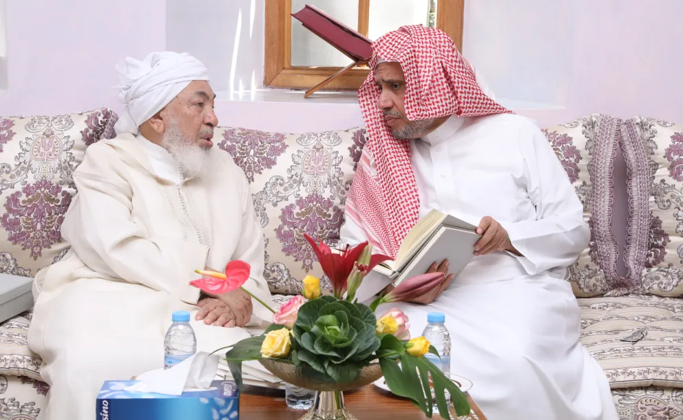 His Excellency Sheikh Dr. Muhammad Al-Issa, the Secretary-General of the MWL and Chairman of the Organization of Muslim Scholars, makes a brotherly visit to His Excellency Sheikh Abdallah bin Bayyah, the Chairman of the Emirates Fatwa Council