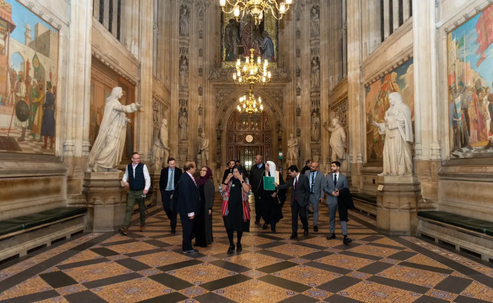 Pour la deuxième fois durant cette visite en GB Mohammad Alissa est invité par le parlement britannique à tenir une conférence.