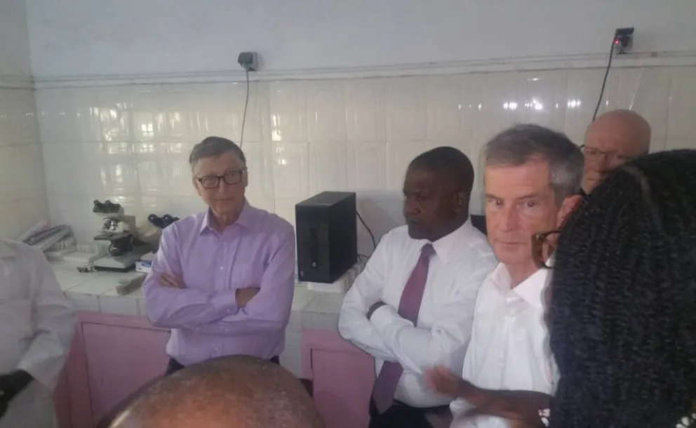 Bill Gates visitant le bureau de la LIM au Tchad: «Nous souhaitons profiter de l’expèrience de la LIM dans le développement»