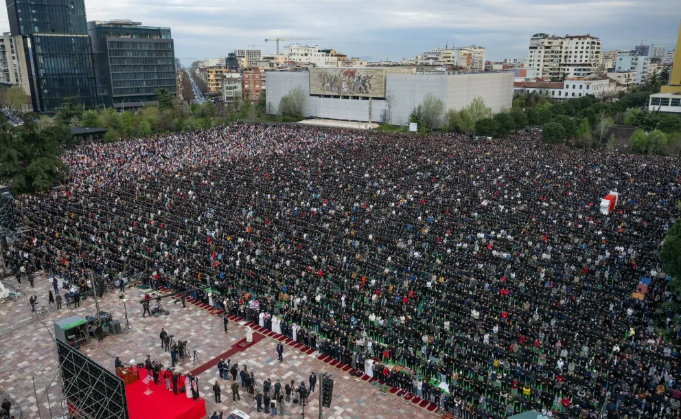 رابطة العالم الإسلامي حُضورٌ فاعلٌ مع المُجتمعات الإسلامية حول العالم.