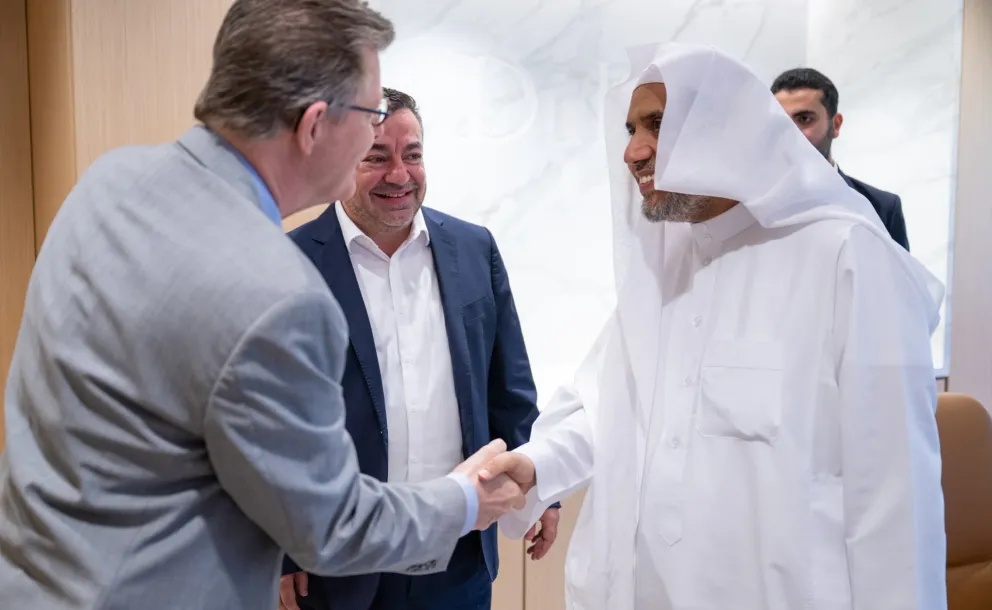 H.E. met with President Dr. Vincent Price of Duke University. President Price warmly welcomed the visit and expressed his appreciation for the university’s opportunity to host both the lecture and the accompanying discussions