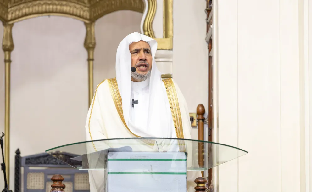 Just moments ago, in the largest mosque in Kenya: His Eminence Sheikh Dr. Mohammed Alissa delivered the Friday sermon in Nairobi, the capital. He elucidated the values of Islam and the ethical conduct of Muslims