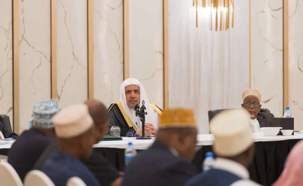 Lors d'une rencontre scientifique tenue aujourd'hui dans la ville de Dar es Salaam, les membres du Conseil des grands savants de la République unie de Tanzanie, dirigés par le grand mufti et grand imam cheikh Abou Bakr bin Zubair