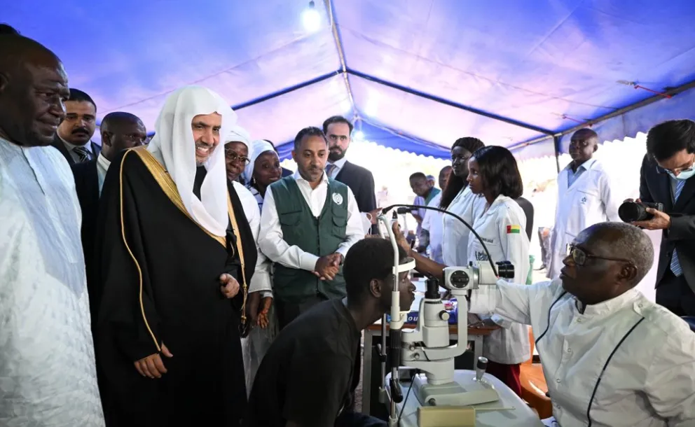 Lors de sa visite en Guinée-Bissau :   Le Secrétaire général, Président de l’Organisation des savants musulmans, cheikh Mohammed Al-Issa a supervisé le programme de la Ligueislamiquemondiale