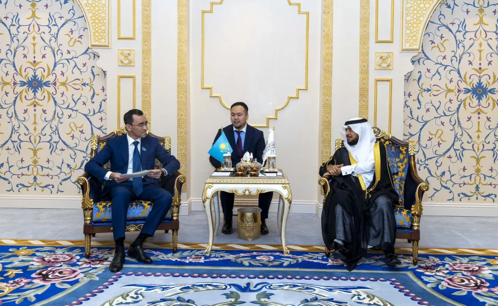 استضافت ⁧‫رابطة العالم الإسلامي‬⁩ في مقرِّها الرئيس بمكة المكرمة، وفدًا رفيع المستوى من جمهورية كازاخستان، يتقدَّمه معالي رئيس مجلس الشيوخ، السيد مولين أشيمباييف، وسماحة المفتي العام للجمهورية، الشيخ نوريز باي حاج أو تبينوف