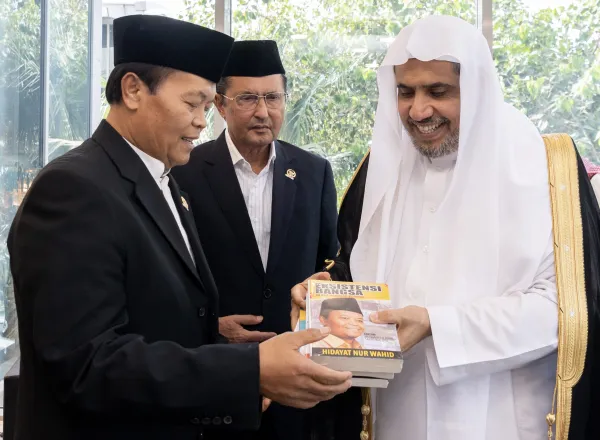 His Excellency Sheikh Dr. Mohammad Al-Issa Receives Delegation from Indonesian People’s Consultative Assembly