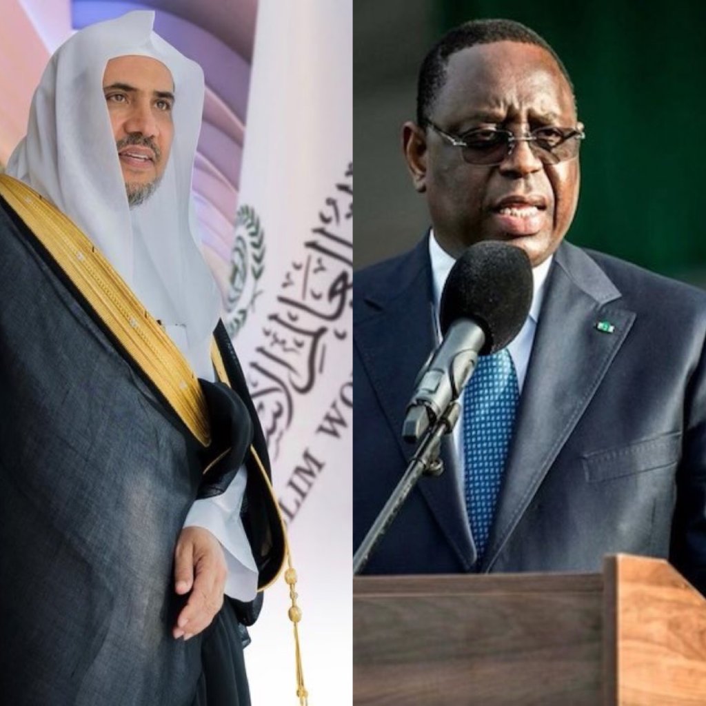 Lors d’une conversation téléphonique entre le Pdt du Sénégal Macky Sall le SG de la LIM et Mohammad Alissa le Pdt sénégalais a loué les efforts de la LIM au service de l’Islam et de l’humanité et a confirmé qu’elle représente bien les pays musulmans.