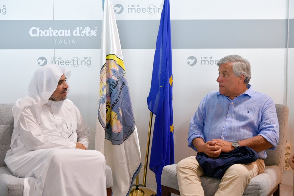 D.MohamedAlissa rencontrant en marge du congrès à Rimini le Président du Parlement, européen